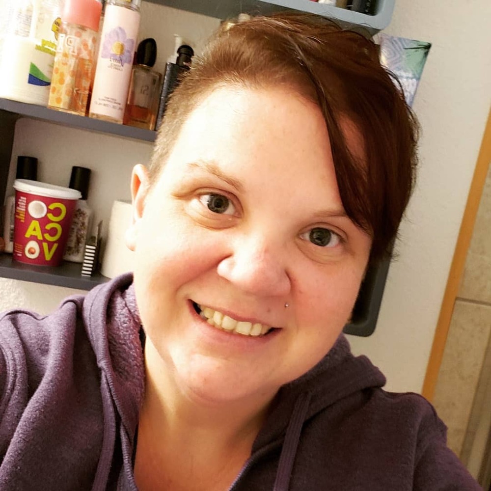 Meet your Posher, Jennifer